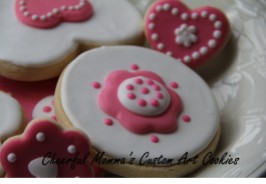 Valentine's Cookie 1 by Cheerful Momma's Custom Art Cookies
