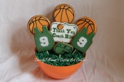 Cookie bouquet with basket shred